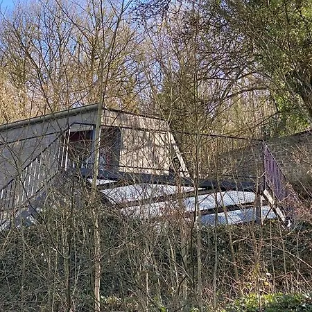 L'ecrin De *